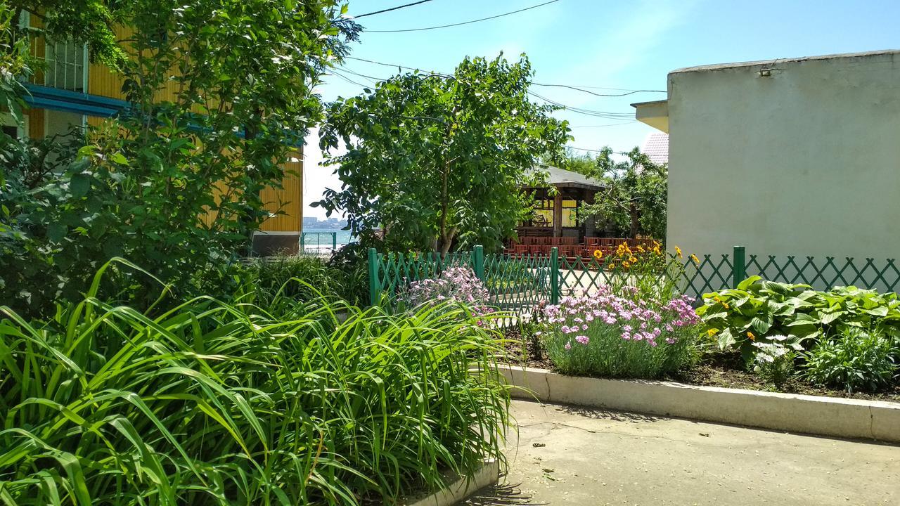 Hôtel Sun Marine à Odessa Extérieur photo